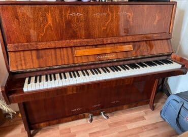 işlənmiş pianolar: Piano, Akustik — 1