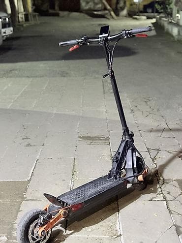 Elektrik skuter - Güclü ön və arxa disk əyləcləri - Geniş, sürüşməyən