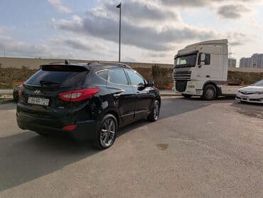 şlanq satışı: Hyundai ix35: 2 l | 2014 il Krossover — 11