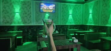 Уборщицы: Официант требуется, Кафе, Ежедневно оплата, 18-29 лет, 3-5 лет опыта — 1