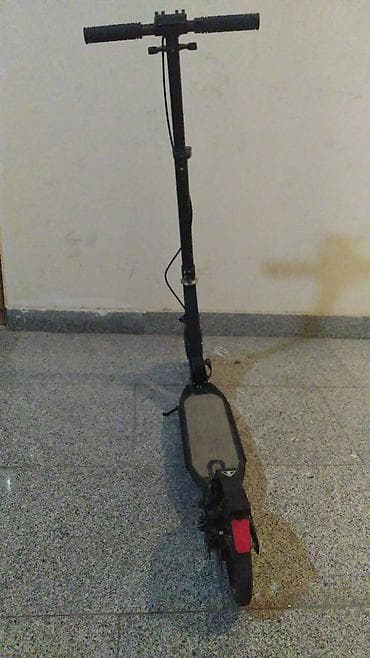 samokat az: Şəhər içi rahat hərəkət üçün yığcam skuter. - Konstruksiya: alüminium — 2