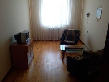 heyət evi: 6 otaqlı, 270 kv. m, Orta təmir — 14