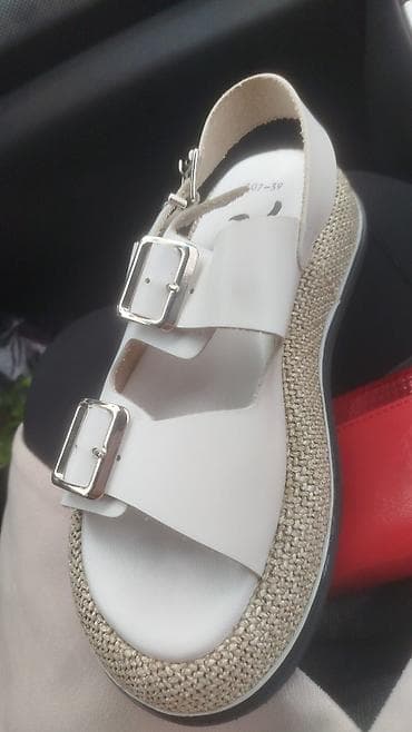 reqs paltarı: Ağ rəngli qadın sandal modeli - Üst hissə: hamar ağ material, iki — 5