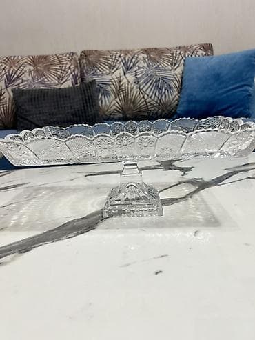 8 mart tort: Tort və şiriniyyat qabı, Şüşə — 2