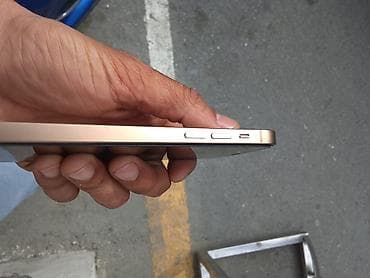 IPhone 11 Pro Max, 256 GB, Qızılı — 4