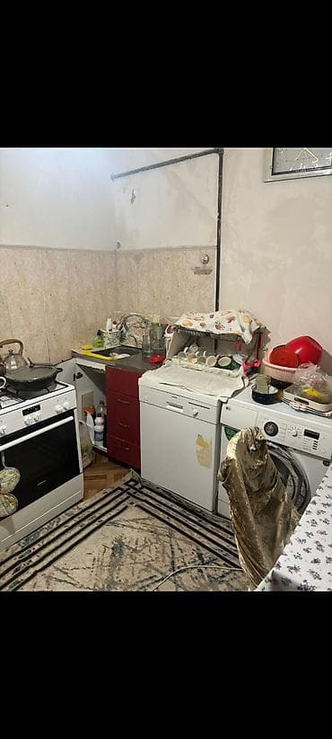 28 may qesebesi ev satilir: Saray, 2 otaqlı, Köhnə tikili, 50 kv. m — 9