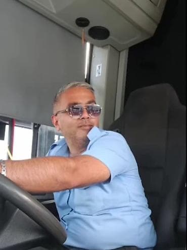 rayonlara surucu teleb olunur 2023: Salam Yaş 41 əslən Bakiliyam Ayləliyəm 2 qizim var Zabratda qaliram öz — 1