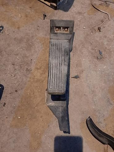 Hyundai Sonata üçün üstdən çıxma orjinal qaz pedal var başqa ehtiyat