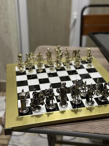 Mancandilos Luxury Chess – metal fiqurlu şahmat dəsti - Brend/işarə — 4