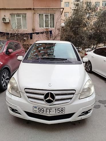 mersedes dort goz: Mercedes-Benz B 170: 1.7 l | 2008 il Hetçbek — 1