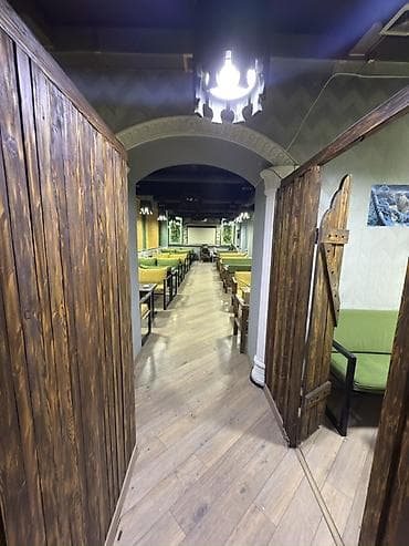 emlak ofi̇s: Satilir Xüsusiyyətlər: - Uzun, işıqlıqla dolu əsas zal: hər iki — 2