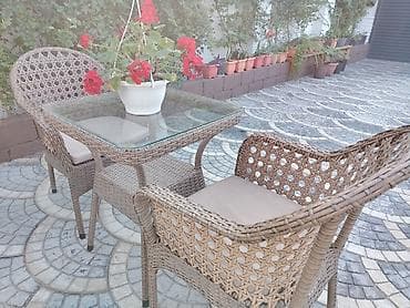 sutul: Balkon üçün, İşlənmiş, Açılmayan, Kvadrat masa, 2 stul — 5