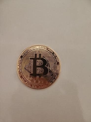 Bitcoin temalı kolleksiya sikkəsi - Material: metallik ərinti, qızılı — 2