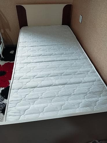 Oğlan və qız üçün, Çarpayı, Bazasız, Matras ilə, Siyirməsiz