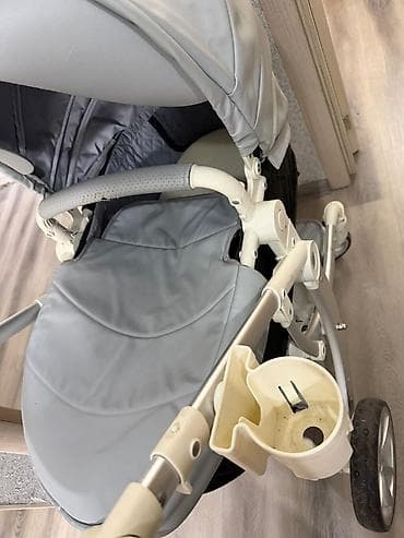 Araba-beşiklər: Çıxarılmayan beşikli araba, İşlənmiş, Ünvandan götürmə, Pulsuz çatdırılma, Ödənişli çatdırılma — 3