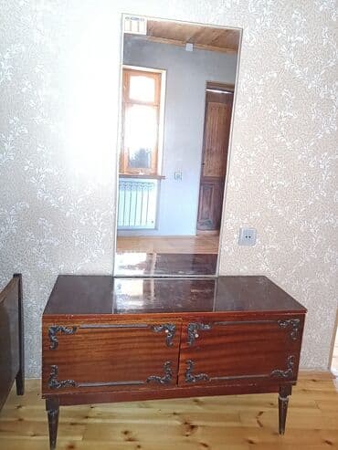 işlənmiş taxdalar: İşlənmiş, Termolar, Taxta, Çatdırılma yoxdur — 1