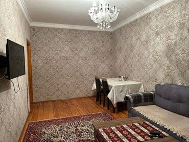 binede ipoteka evler: Bakı, Yeni Günəşli Massiv A, 3 otaqlı, Köhnə tikili, 75 kv. m — 2