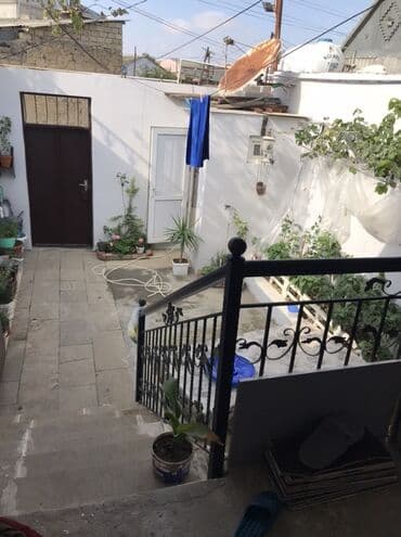 şəkidə həyət evləri: Satılır: həyət evi (təmirli, həyətli sahə) - Plan: girişdə eyvanlı — 4