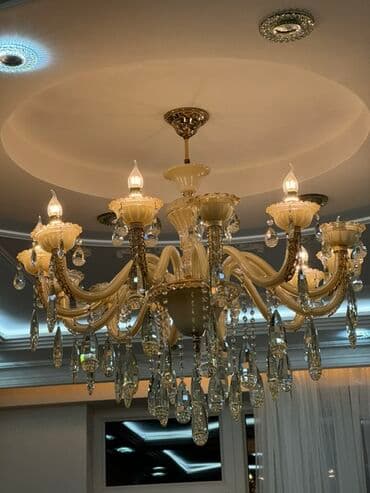 Qab-qacaq və mətbəx ləvazimatları: Çılçıraq, 10 və daha çox lampa, Metal — 1