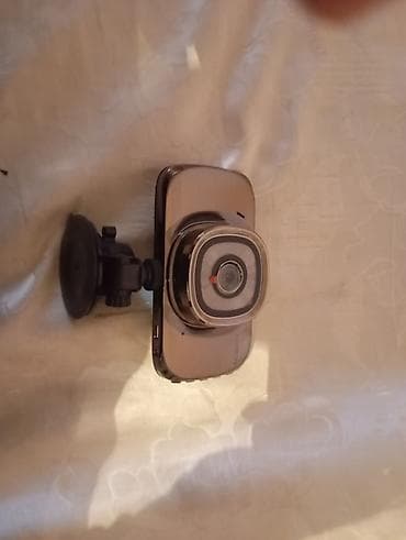 moto kamera: Avtomobil üçün videoqeydiyyatçı (dash cam) - Şüşəyə bərkidilən — 1