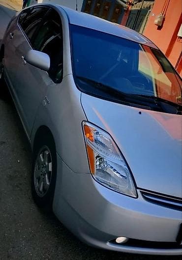 111 mator: Toyota Prius: 1.6 l | 2007 il Hetçbek — 6