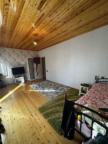 yaşma ev: 1 mərtəbəli həyət evi - Plan: 3 otagli. unvan Yeni Suraxanı. Ballı — 2