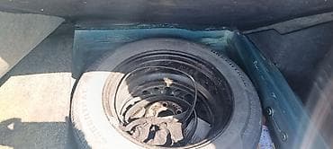 w210 disk: Mercedes-Benz E-Class: 2.4 l | 1998 il Sedan — 4