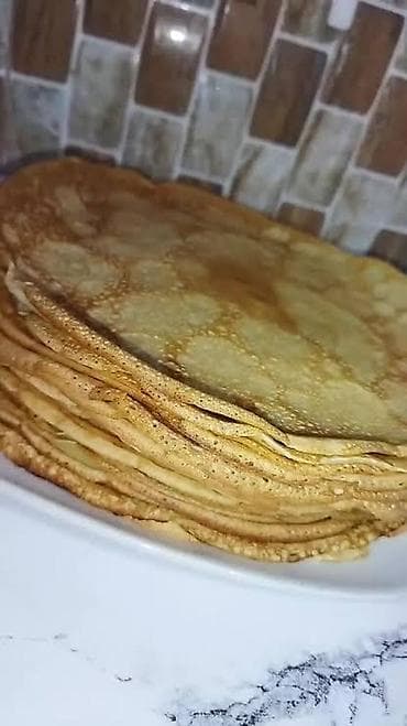 Ev şəraitində blinçik.Sud ilə bişirilir.Məclislər üçün yüklü sayda