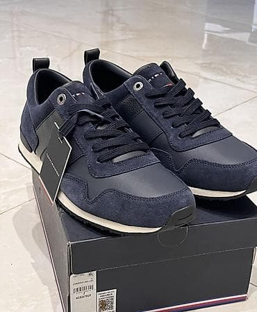 krosofka: Original tommy hilfiger tund goy 42 olcu 230 azn Boss 39 olcu 250 azn — 2