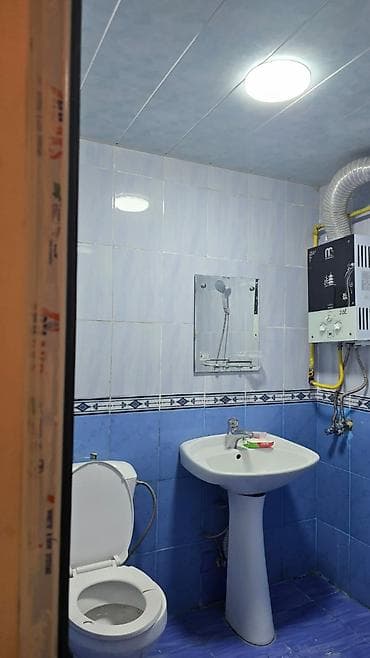 merdekan evler: Kirayə Nefçillər Metrosu 5/4 mərtəbəsi 1 otaqlı boş evdir Heydər — 5