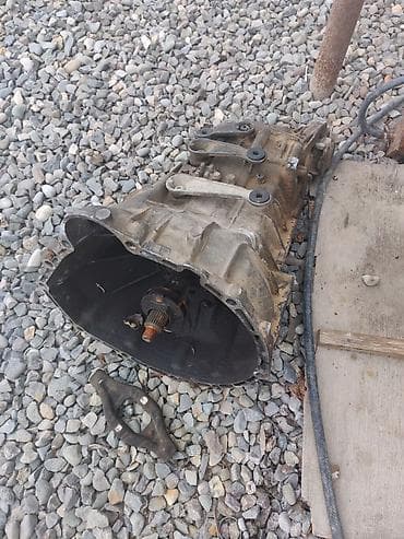 Salam Mersedes çeşqa karofqasıdı 5 skoros işlekdi satılır lalafo.az -da Salam Mersedes çeşqa karofqasıdı 5 skoros işlekdi satılır