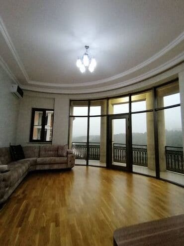 iki mertebe evler: Sumqayıt şəhəri,Bulvar küçəsi,Krsital2də10 mərtəbəli binanın 6cı — 2