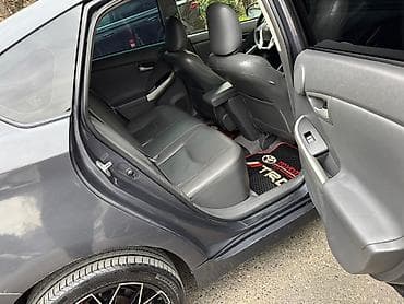 masin satiram: Toyota Prius: 1.8 l | 2010 il Hetçbek — 5