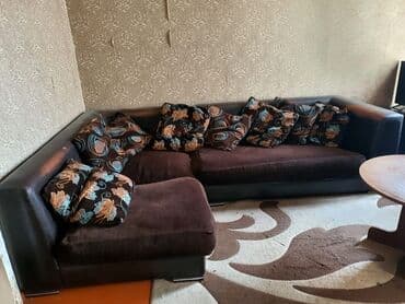 Künc divan, Divan, Bazasız, Açılmayan