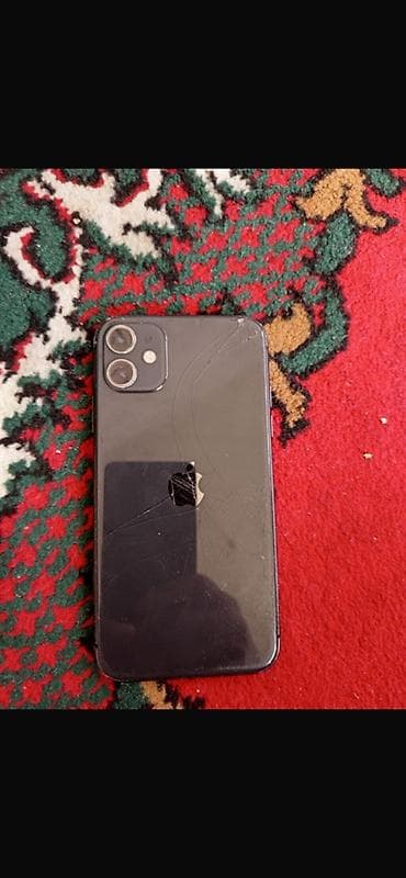IPhone 11, Qara, Qırıq — 1