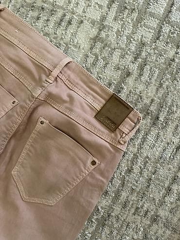Stradivarius qadın şalvarı - Model: Skinny fit, dar kəsim - Rəng — 4