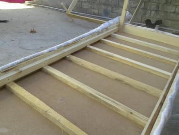 taxta çardaq çarpayı: Kravat — 4