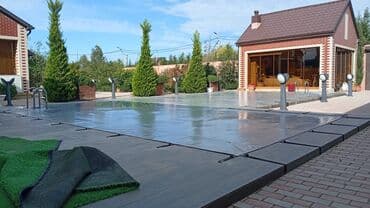 Buket güllər: Hovuz ortuyu
tent
jaluz — 10