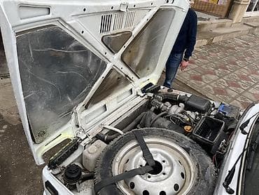 mersedes maşin: Lada Niva 3 qapı, ağ rəngli, kuzov kiti ilə yenilənmiş şəhər/ofroad — 9