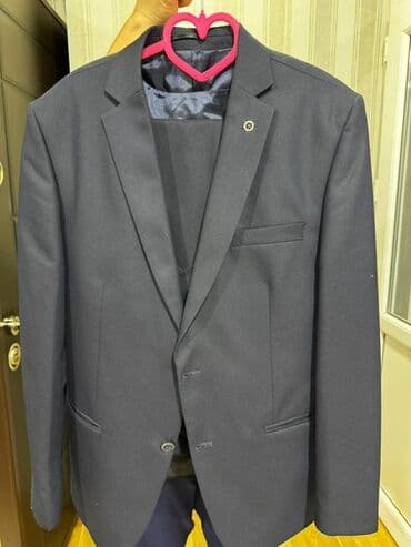 Üçlü kostyum dəst. CƏMİ 1CƏ DƏFƏ GEYİNİLİB tədbir üçün.Ölçü, material — 5