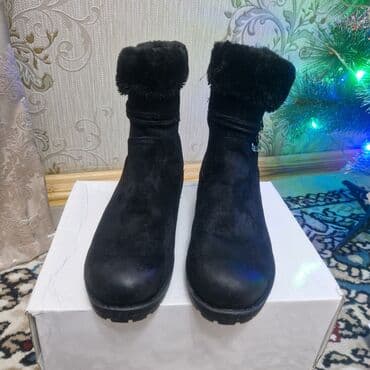 Toyota: Ölçü: 37, rəng - Qara, İşlənmiş — 2