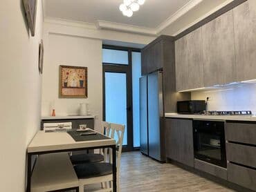 kiraye bakı: Mənzil kirayə verilir. 11.3 mərtəbə 3 otaq, 115 kv. Tam əşyalı. Dəniz — 5