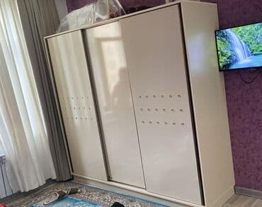 шкаф для документов с замком: Qarderob, paltar dolabı — 1