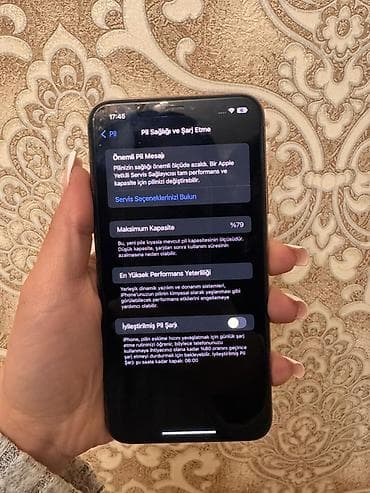 gence telfonlar: IPhone 11 Pro Max, 64 GB, Qızılı, Face ID — 3