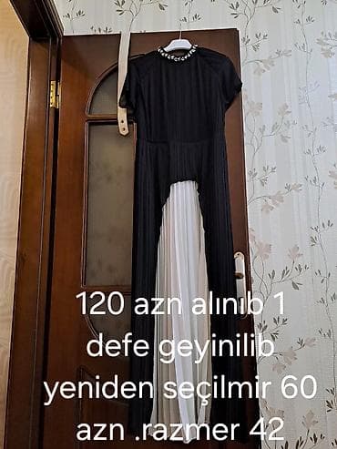 Qara rəngli zərif kombinezon/uzun paltar. Yuxarı hissə qısaqollu lalafo.az -da Qara rəngli zərif kombinezon/uzun paltar. Yuxarı hissə qısaqollu