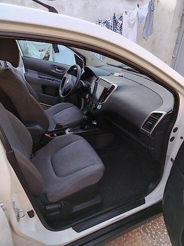 sekide satilan masinlar: Nissan Wingroad: 1.5 l | 2014 il Van/Minivan — 4