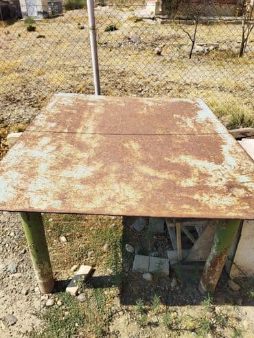 su çəni satışı: İşlənmiş, Metal, Kvadrat masa — 3
