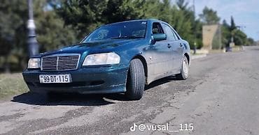 kros moto: Mercedes-Benz 240: 2.4 l | 1998 il Sedan — 2