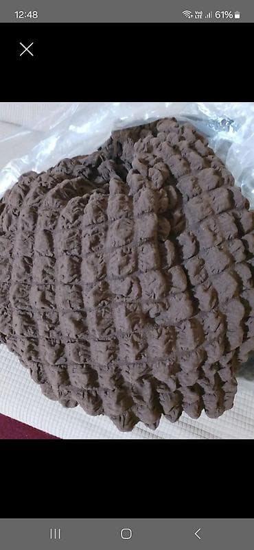 parçalar: 2 kreslo ustu.Xəz effektli plyonka-parça örtük (şinşilla tipli) — 1