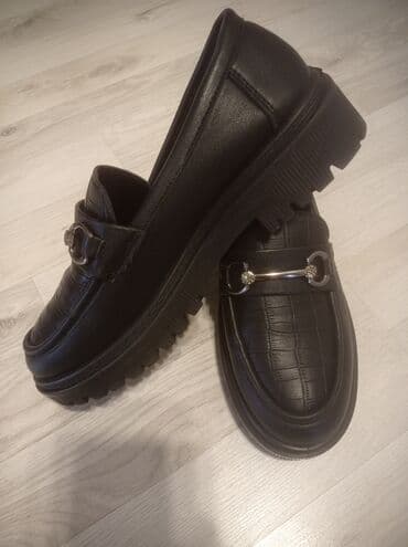 parçadan qadın mokasinlər: Ölçü: 39, rəng - Qara, İşlənmiş — 2